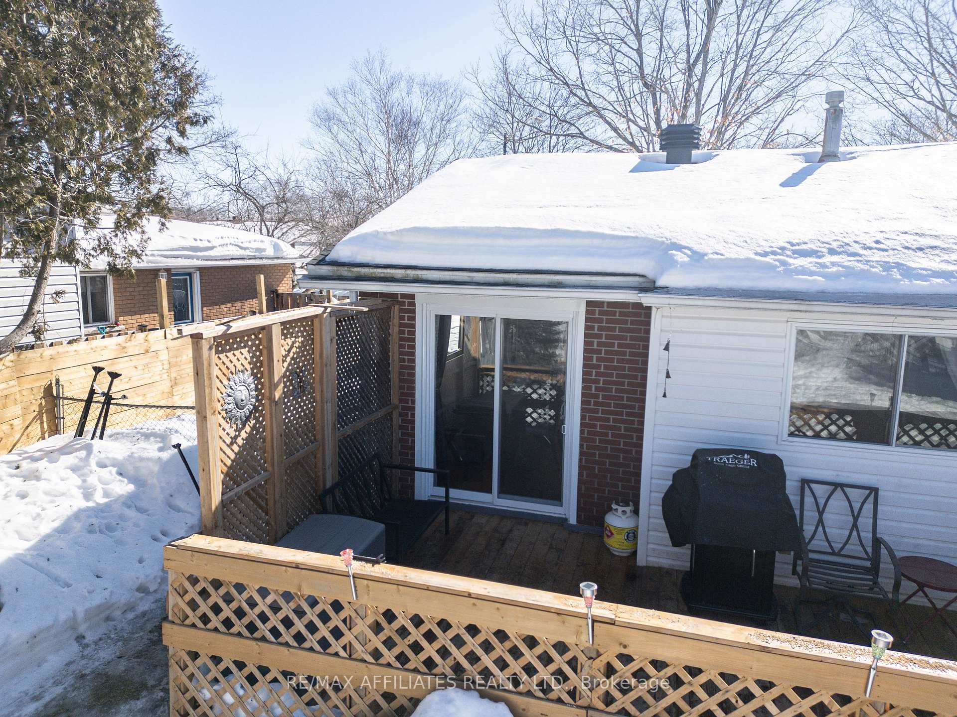 Photo 28 of 26 Bell Avenue, Smiths Falls — HOMEH