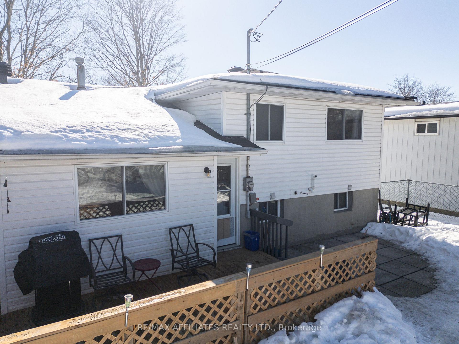 Photo 29 of 26 Bell Avenue, Smiths Falls — HOMEH