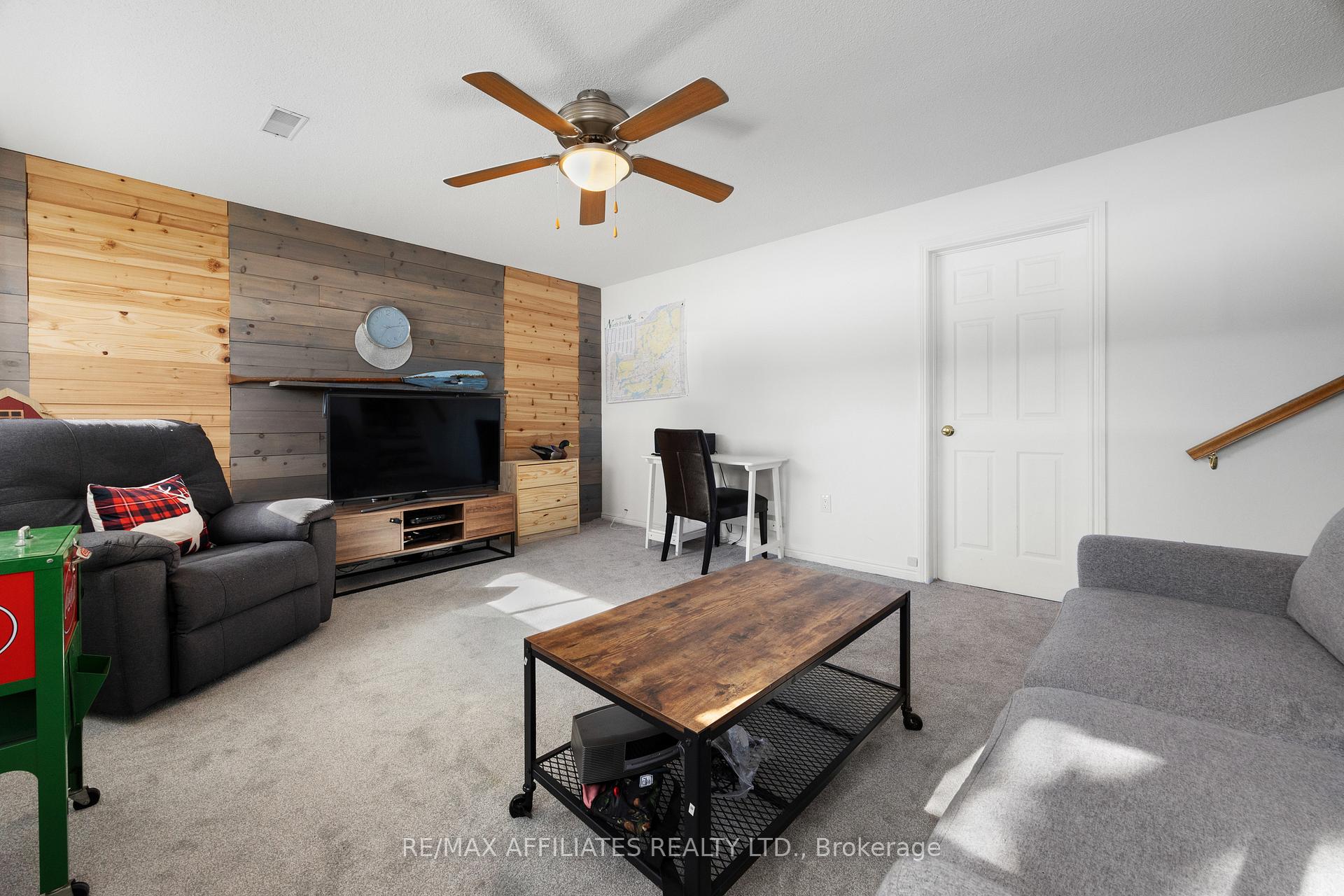 Photo 32 of 26 Bell Avenue, Smiths Falls — HOMEH