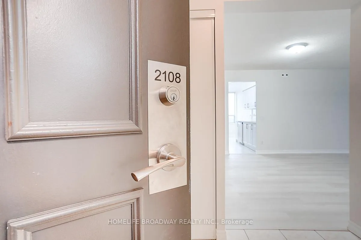 Photo 5 of Unit 2108, 115 Omni Drive, Scarborough, Bendale — HOMEH