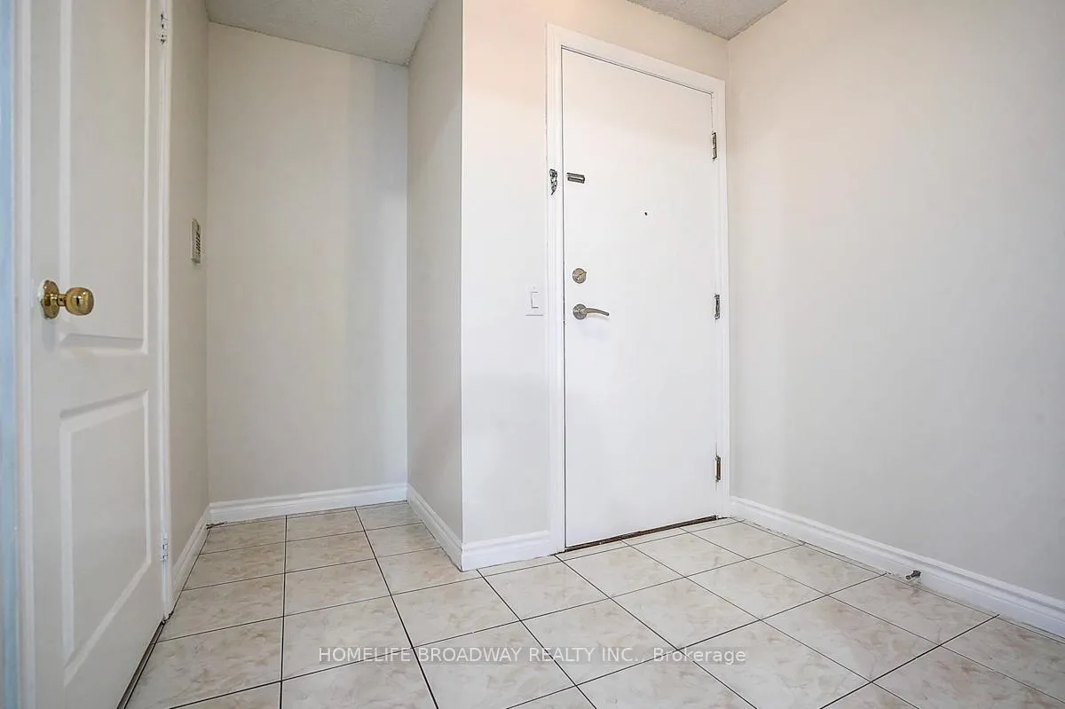 Photo 6 of Unit 2108, 115 Omni Drive, Scarborough, Bendale — HOMEH