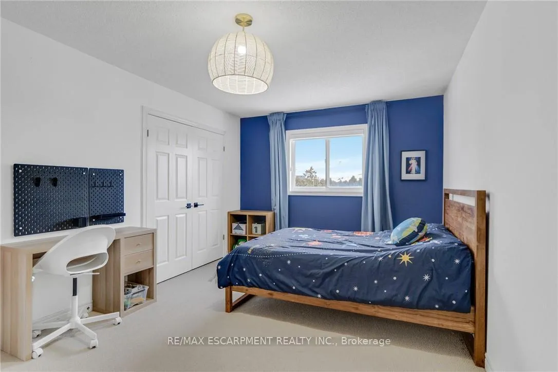 Photo 34 of 191 Hawkswood Trail, Hamilton, Carpenter — HOMEH