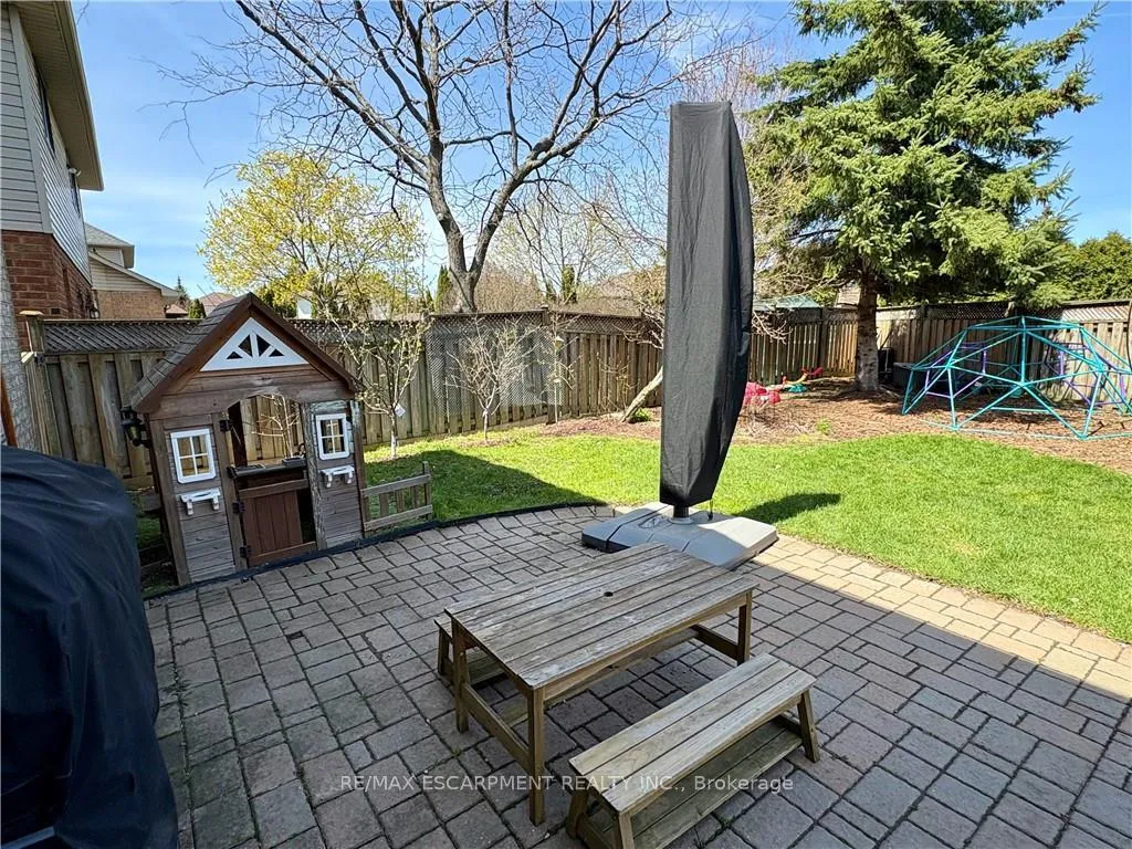 Photo 42 of 191 Hawkswood Trail, Hamilton, Carpenter — HOMEH