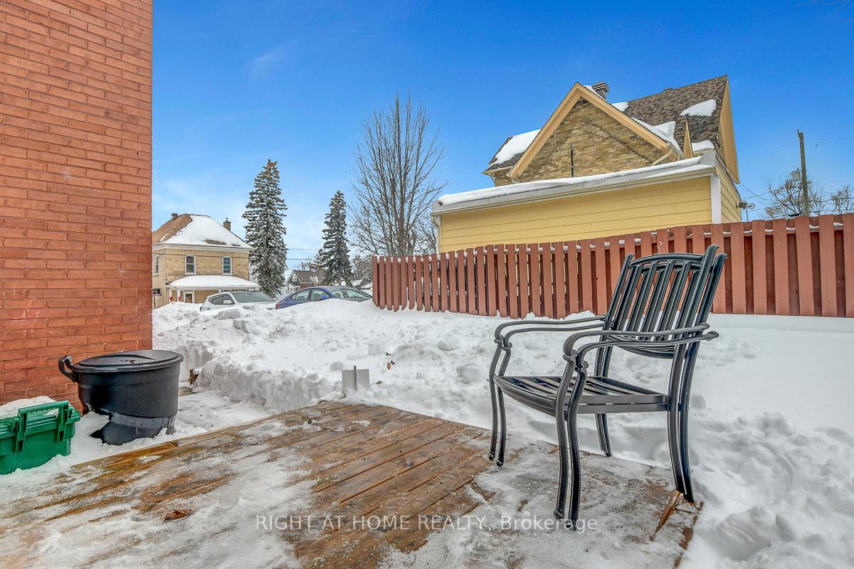 Photo 34 of 35 George Street N, Smiths Falls — HOMEH
