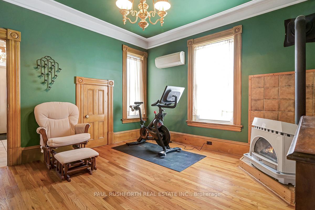 Photo 15 of 46 Mcgill Street N, Smiths Falls — HOMEH