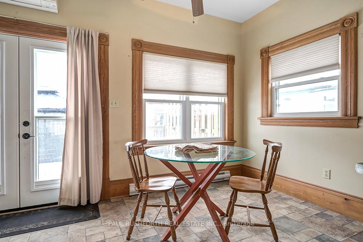 Photo 19 of 46 Mcgill Street N, Smiths Falls — HOMEH