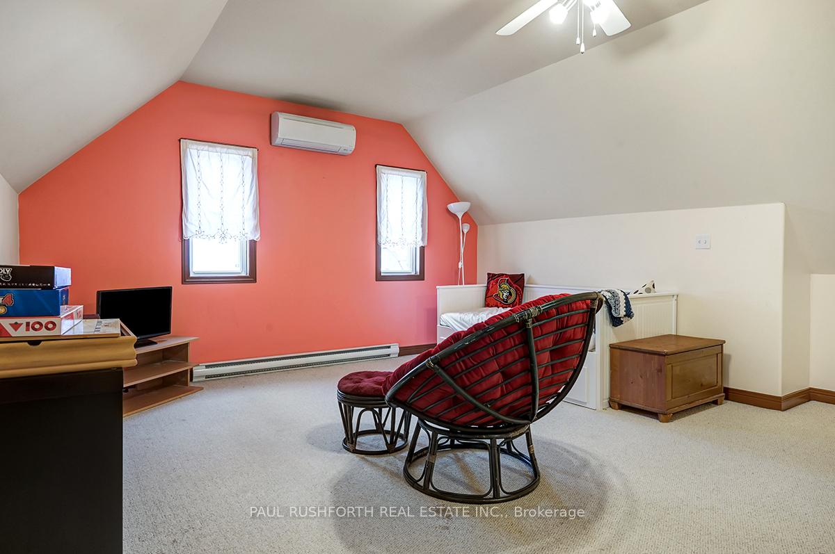 Photo 30 of 46 Mcgill Street N, Smiths Falls — HOMEH