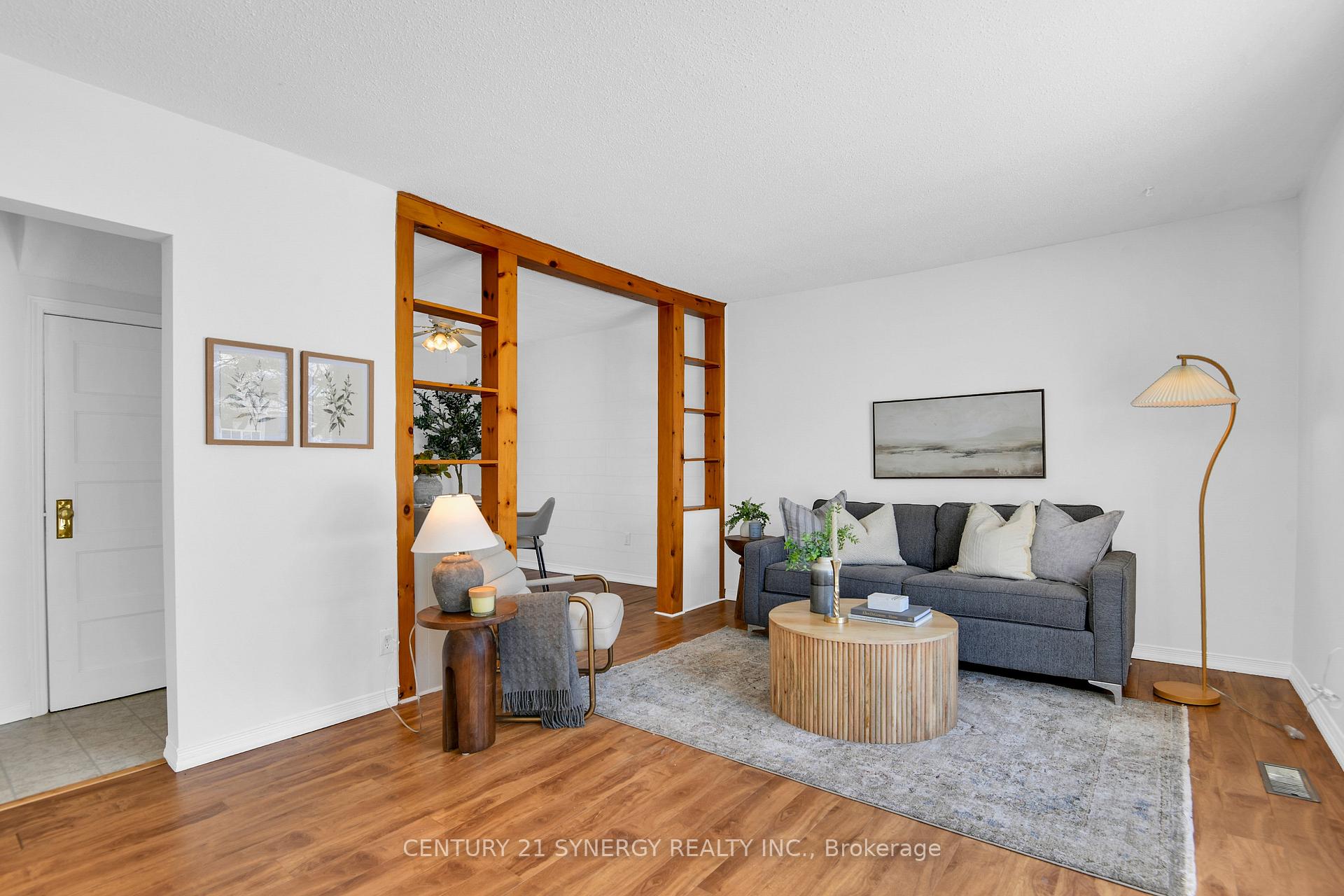 Photo 2 of 51 Jasper Avenue, Smiths Falls — HOMEH