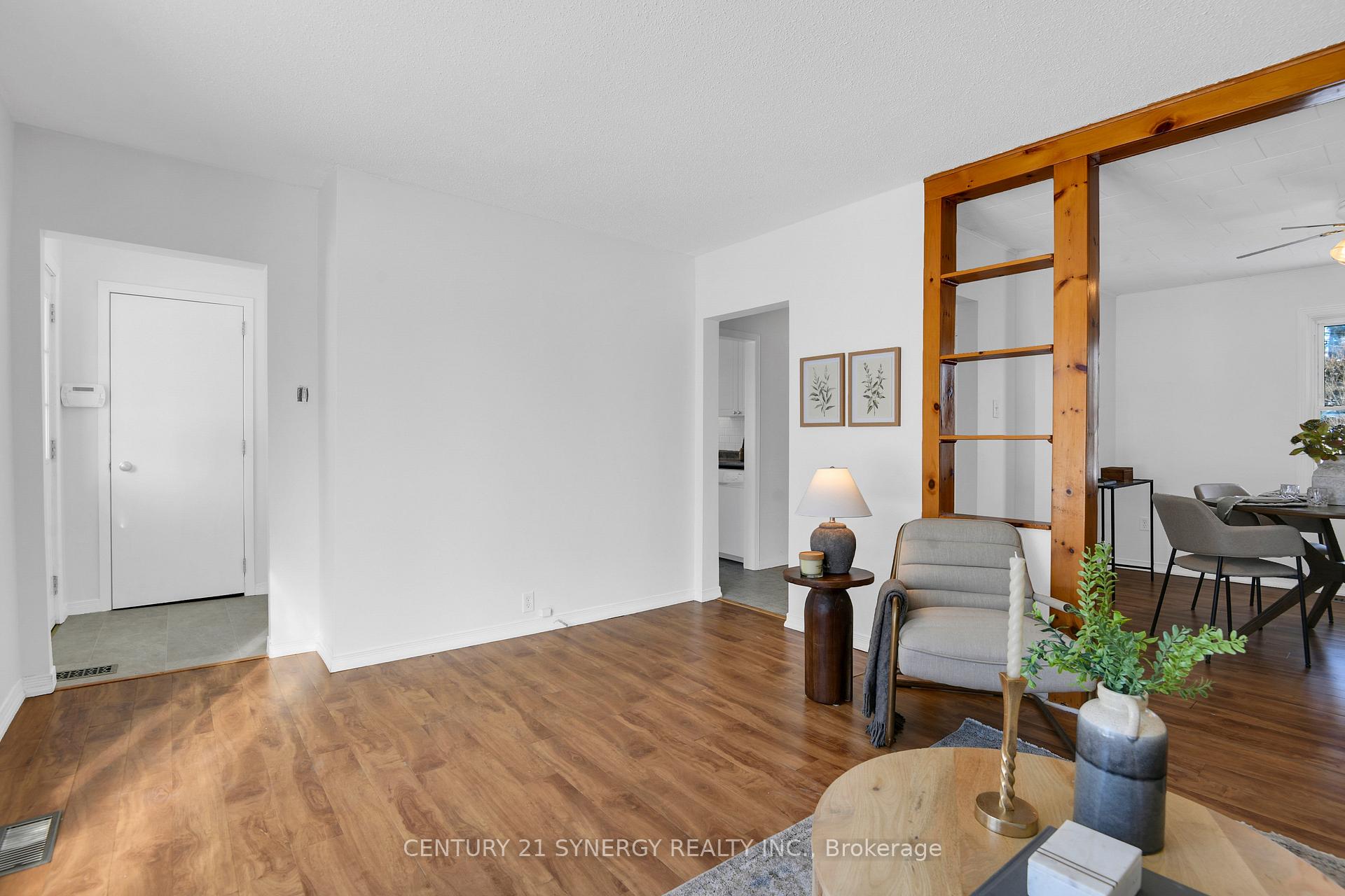 Photo 6 of 51 Jasper Avenue, Smiths Falls — HOMEH