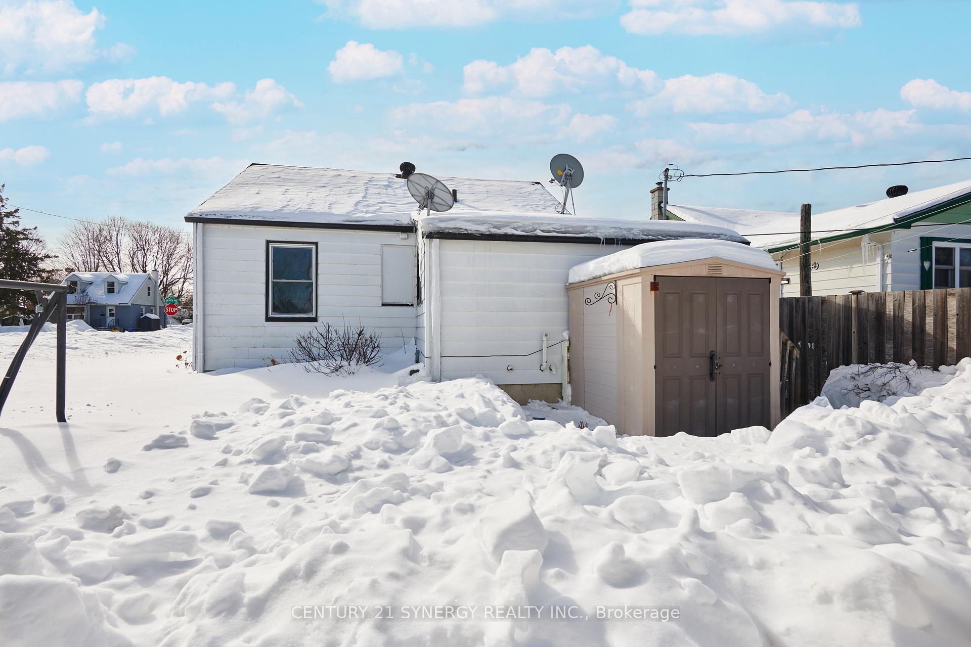 Photo 31 of 39 Jasper Avenue, Smiths Falls — HOMEH