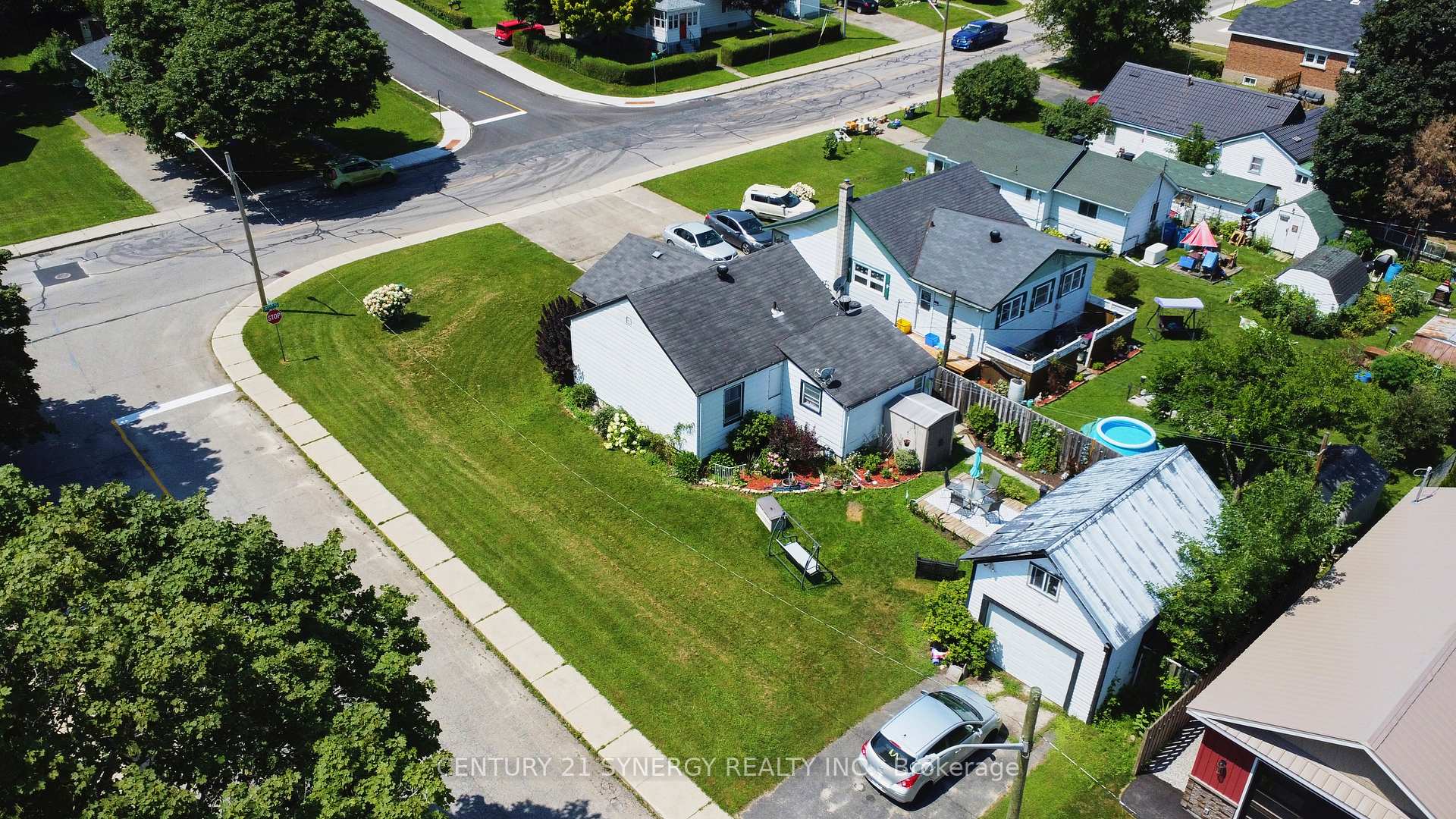 Photo 32 of 39 Jasper Avenue, Smiths Falls — HOMEH