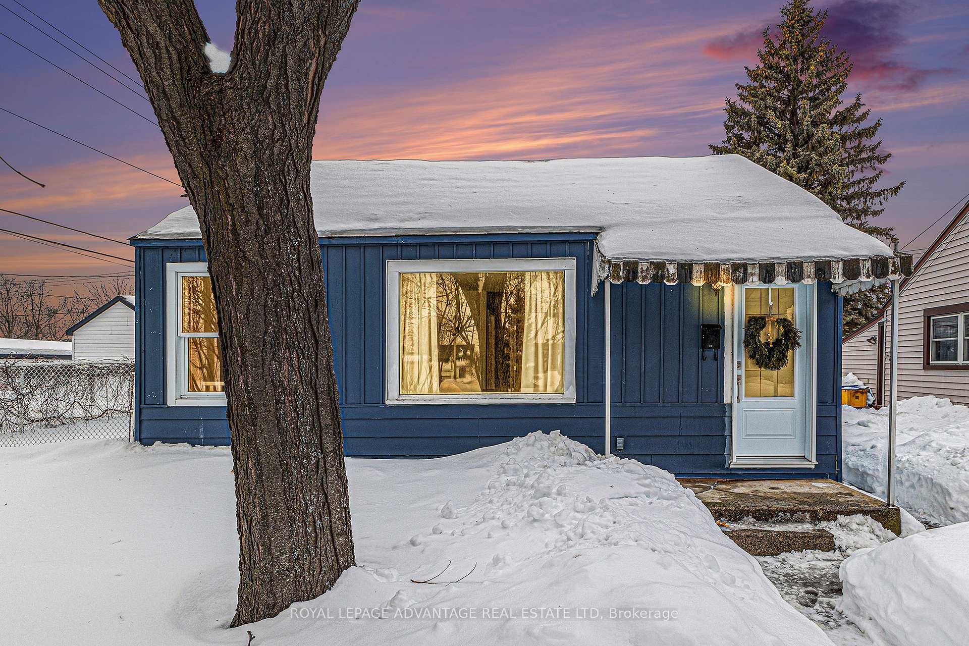 Photo 1 of 21 Mckenzie Avenue, Smiths Falls — HOMEH