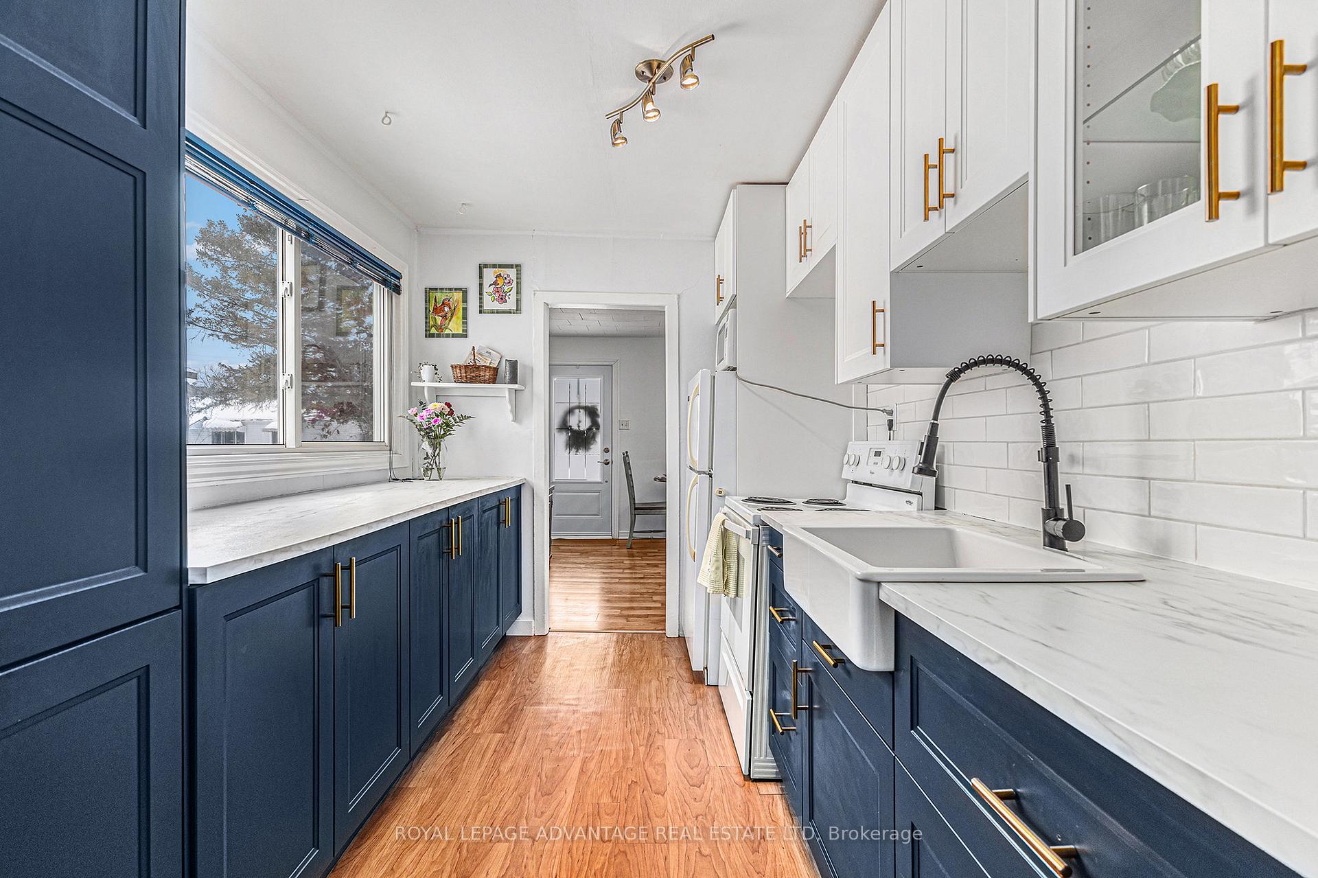Photo 8 of 21 Mckenzie Avenue, Smiths Falls — HOMEH