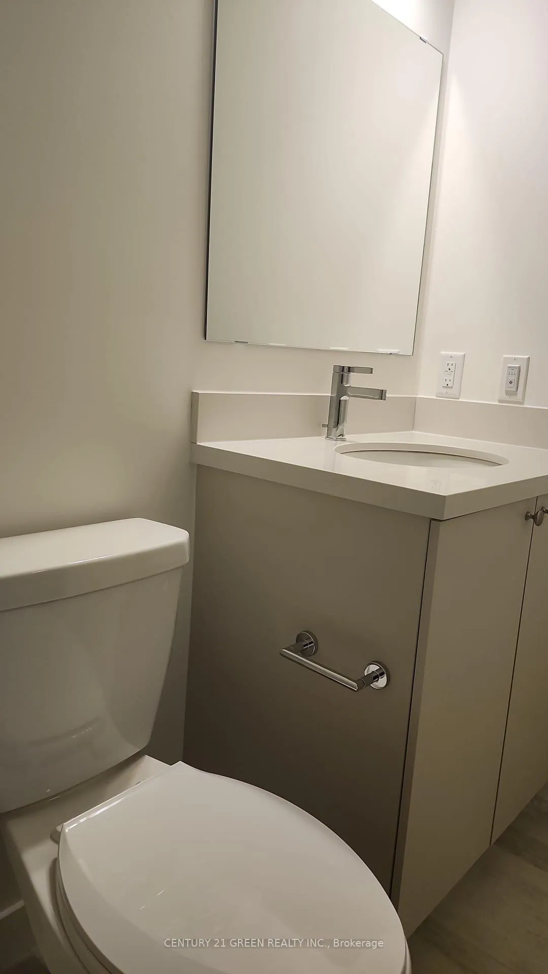 Photo 10 of Unit 722, 51 Clarington Boulevard, Clarington, Bowmanville — HOMEH