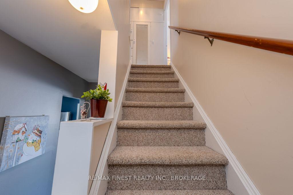 Photo 25 of 49 Beech Crescent, Smiths Falls — HOMEH