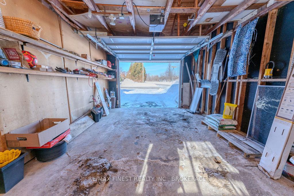 Photo 35 of 49 Beech Crescent, Smiths Falls — HOMEH