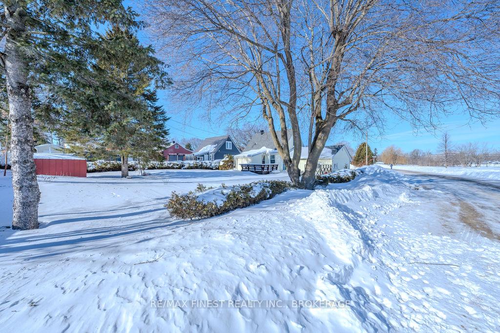 Photo 38 of 49 Beech Crescent, Smiths Falls — HOMEH