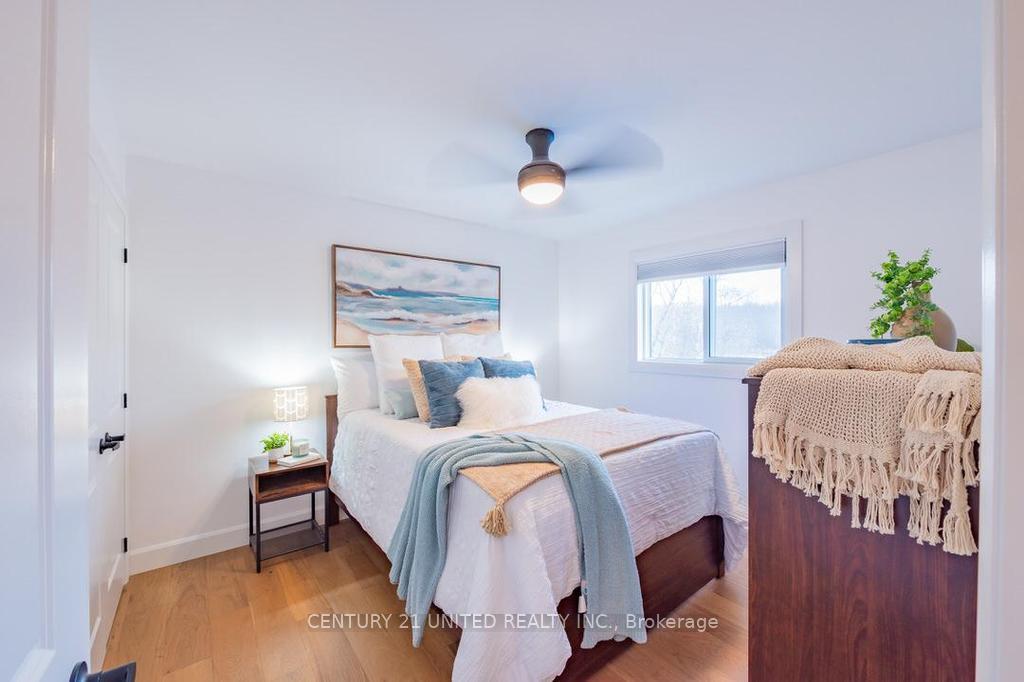 Photo 10 of 683 Deerfield Crescent, Selwyn — HOMEH