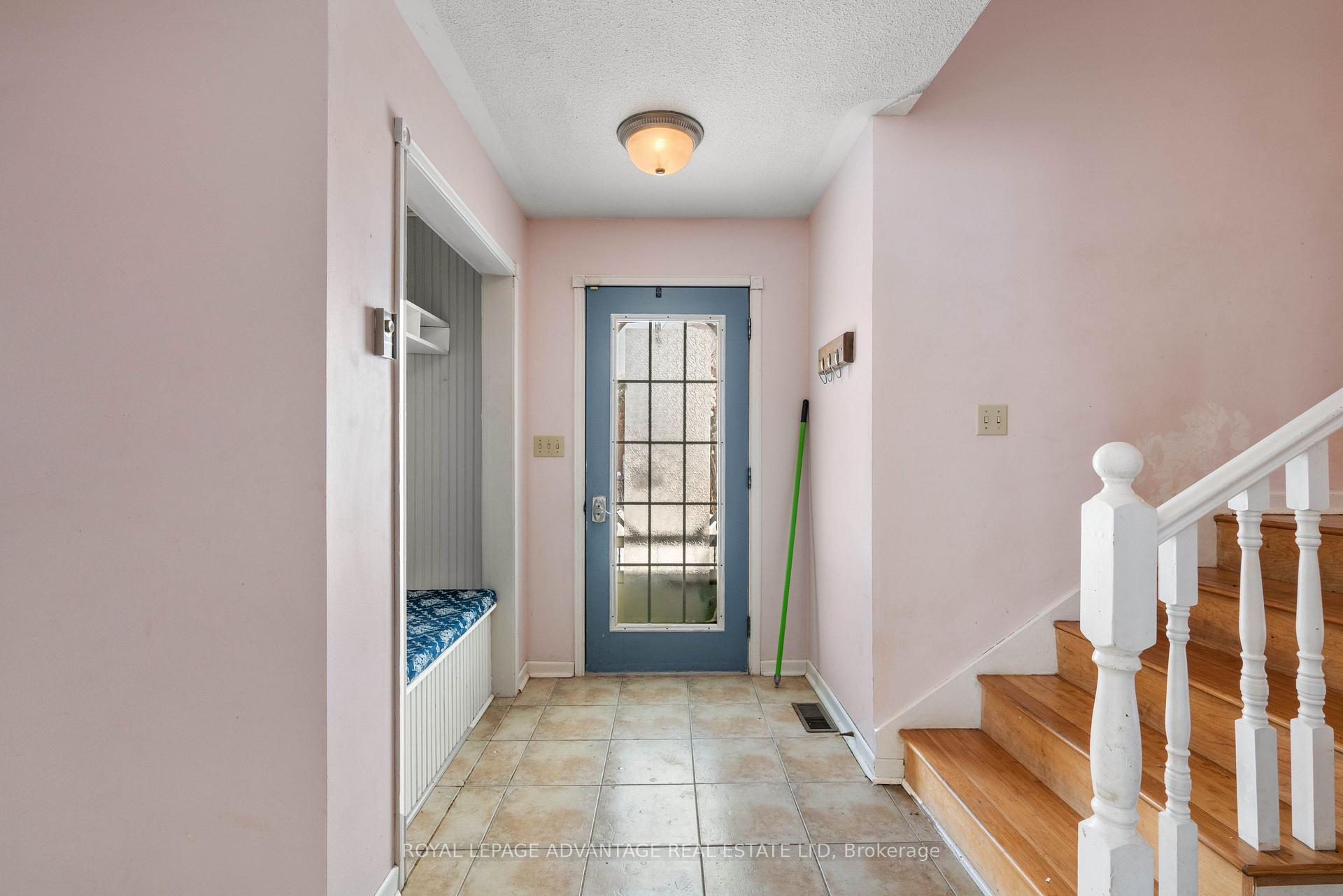 Photo 14 of 69 Vincent Street, Smiths Falls — HOMEH