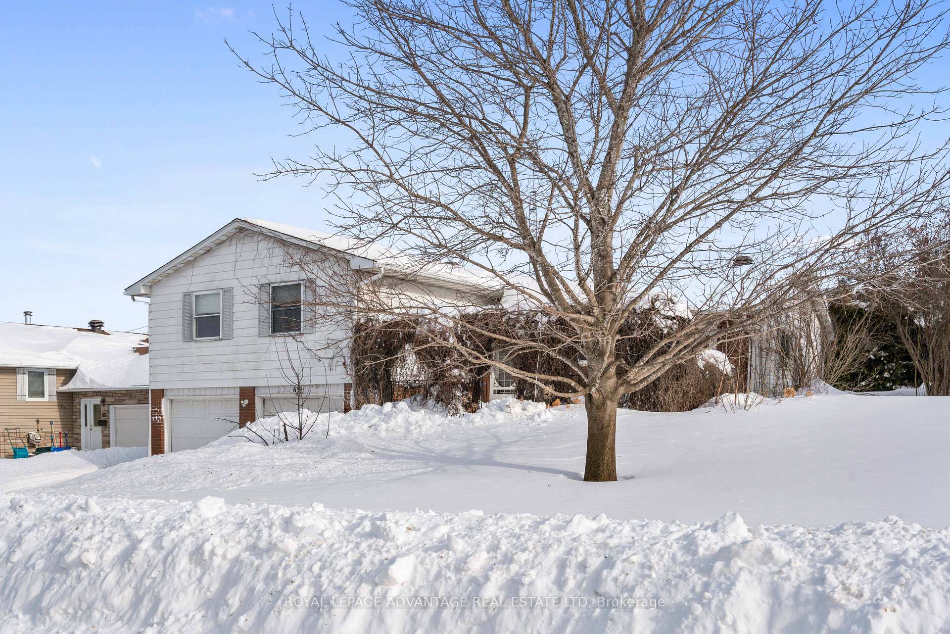 Photo 36 of 69 Vincent Street, Smiths Falls — HOMEH