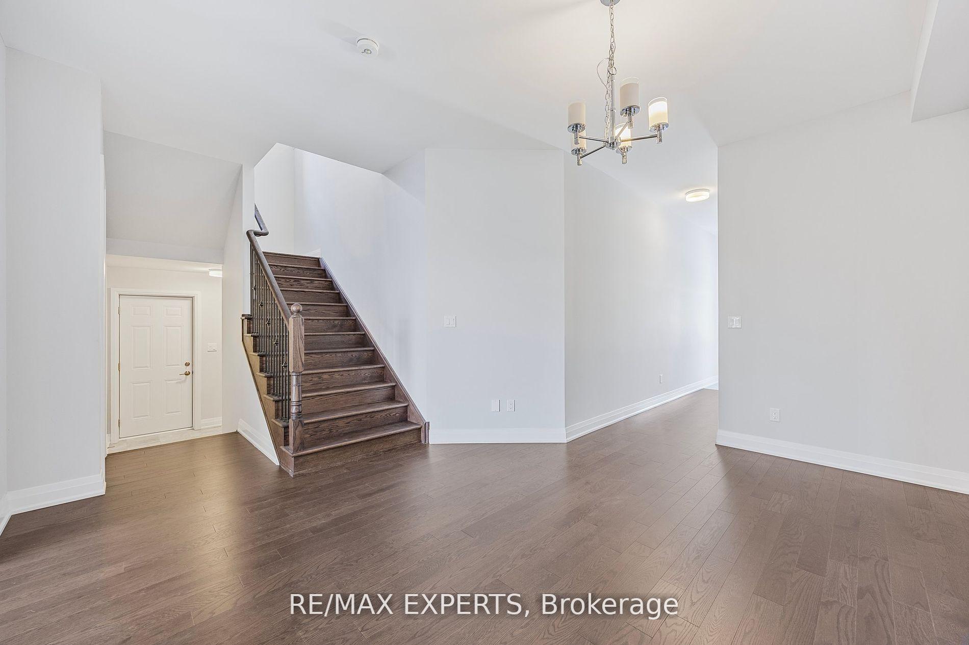Photo 5 of 10 Periwinkle Road, Springwater, Midhurst — HOMEH