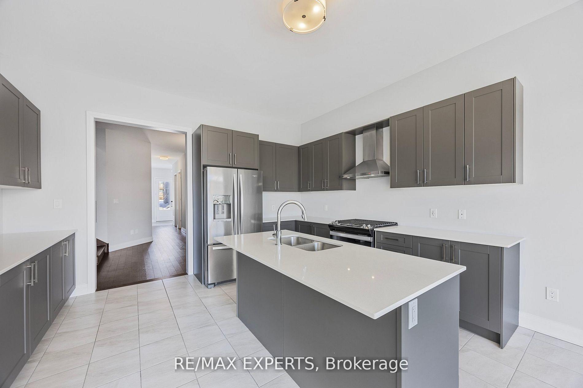 Photo 6 of 10 Periwinkle Road, Springwater, Midhurst — HOMEH