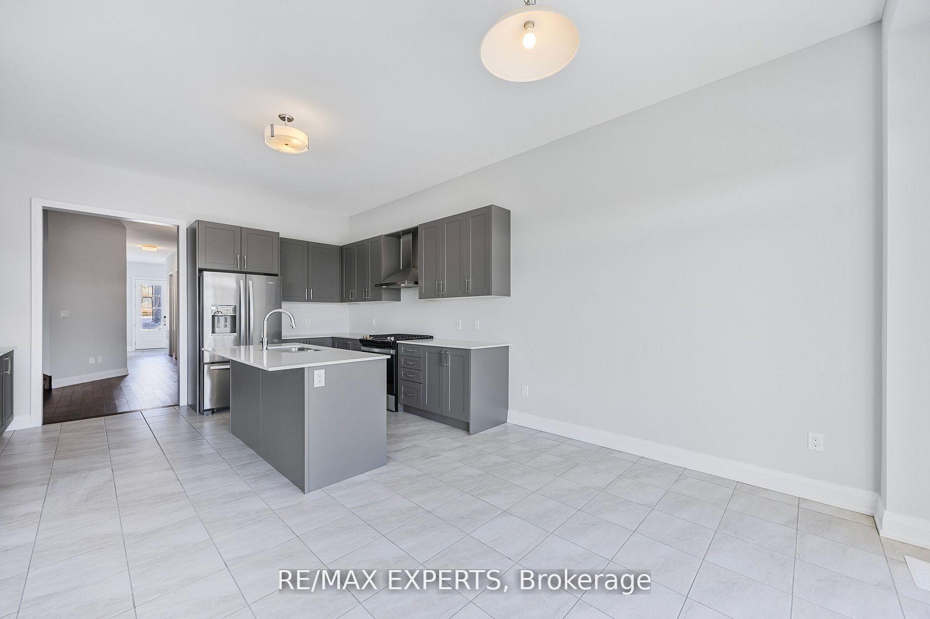 Photo 12 of 10 Periwinkle Road, Springwater, Midhurst — HOMEH