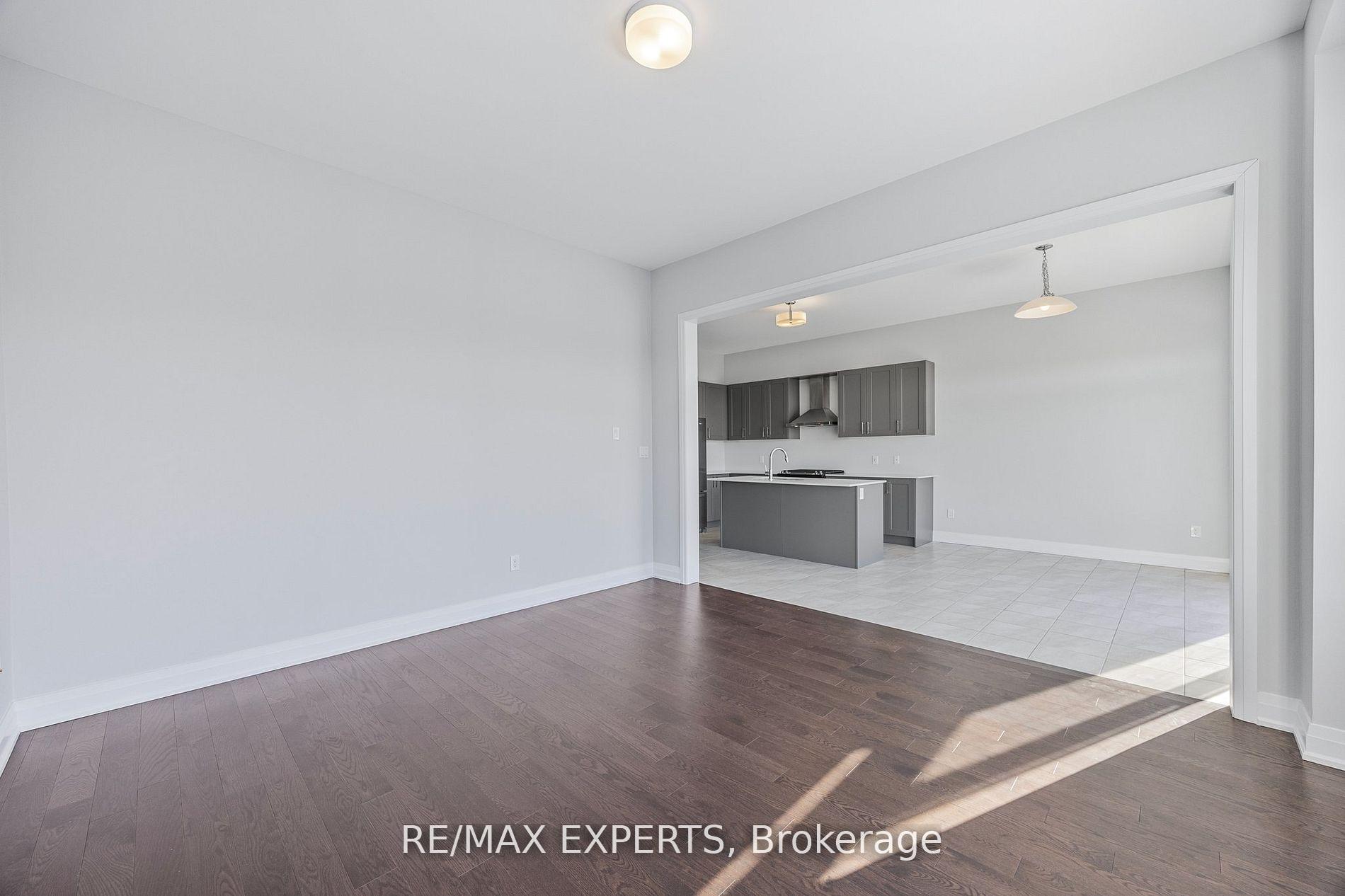 Photo 15 of 10 Periwinkle Road, Springwater, Midhurst — HOMEH