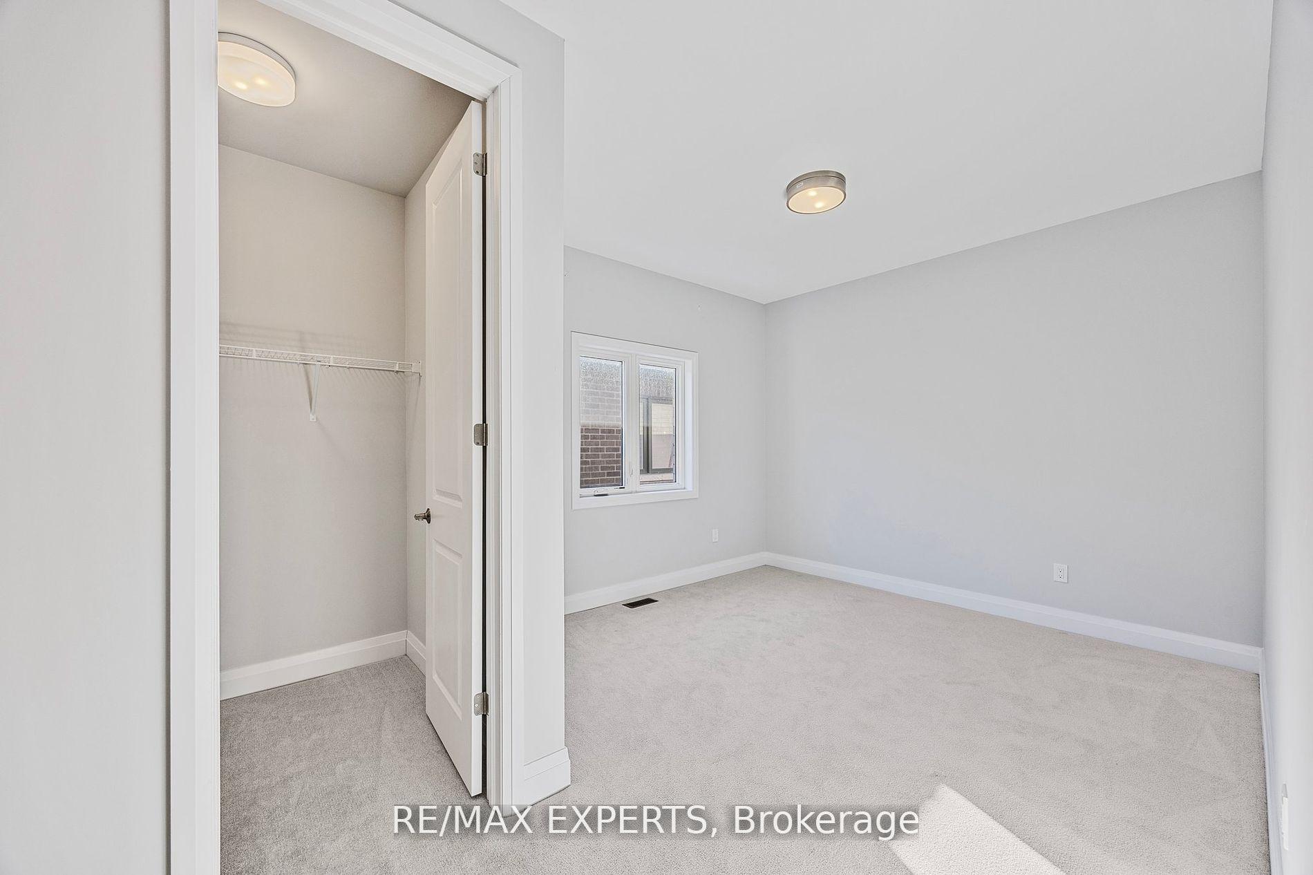 Photo 26 of 10 Periwinkle Road, Springwater, Midhurst — HOMEH