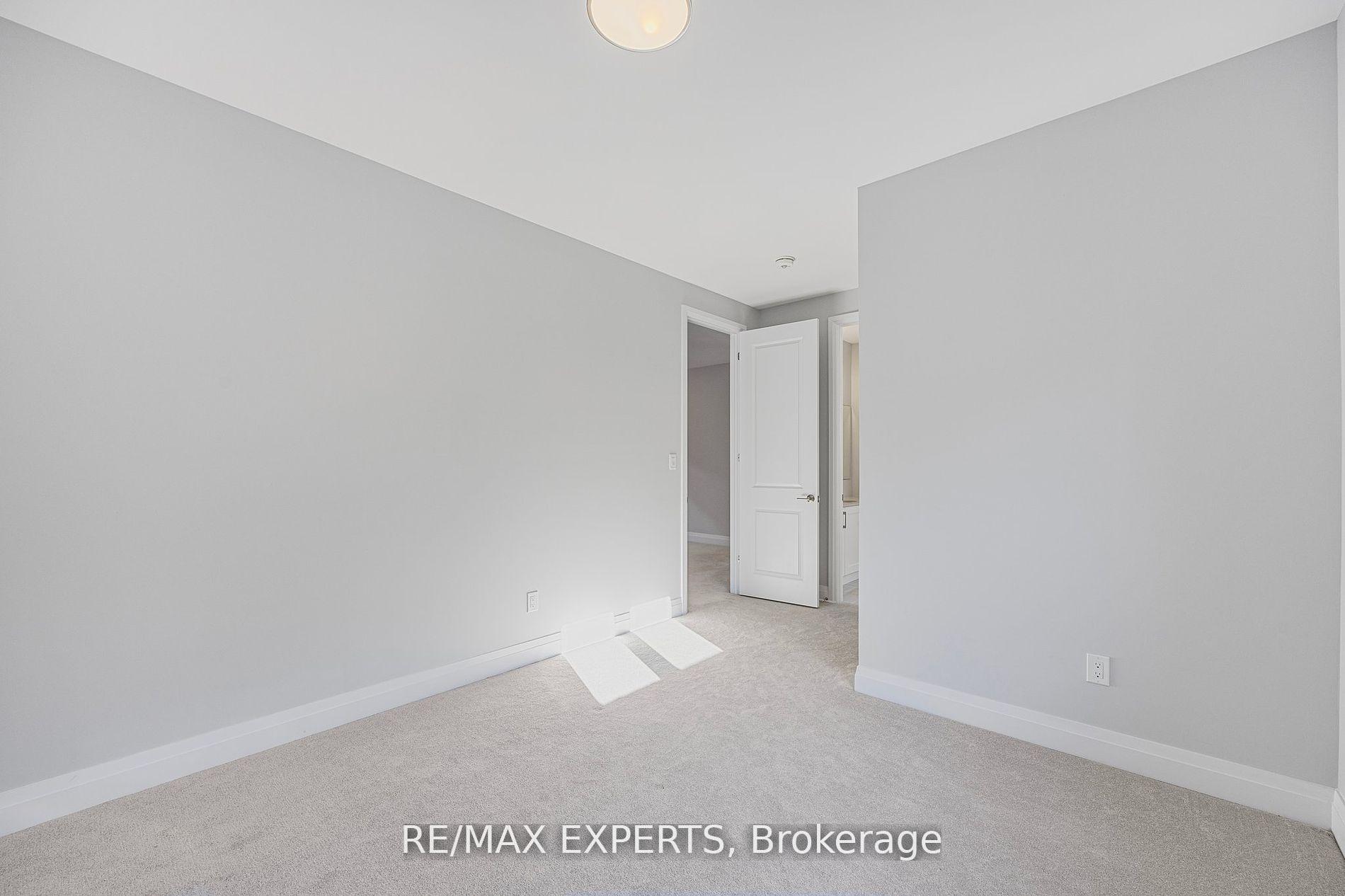 Photo 28 of 10 Periwinkle Road, Springwater, Midhurst — HOMEH