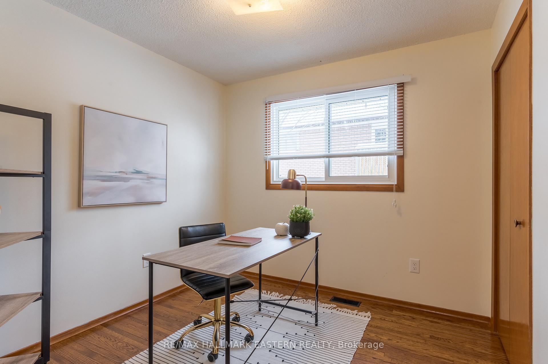 Photo 21 of 69 Ermatinger Street, Selwyn — HOMEH