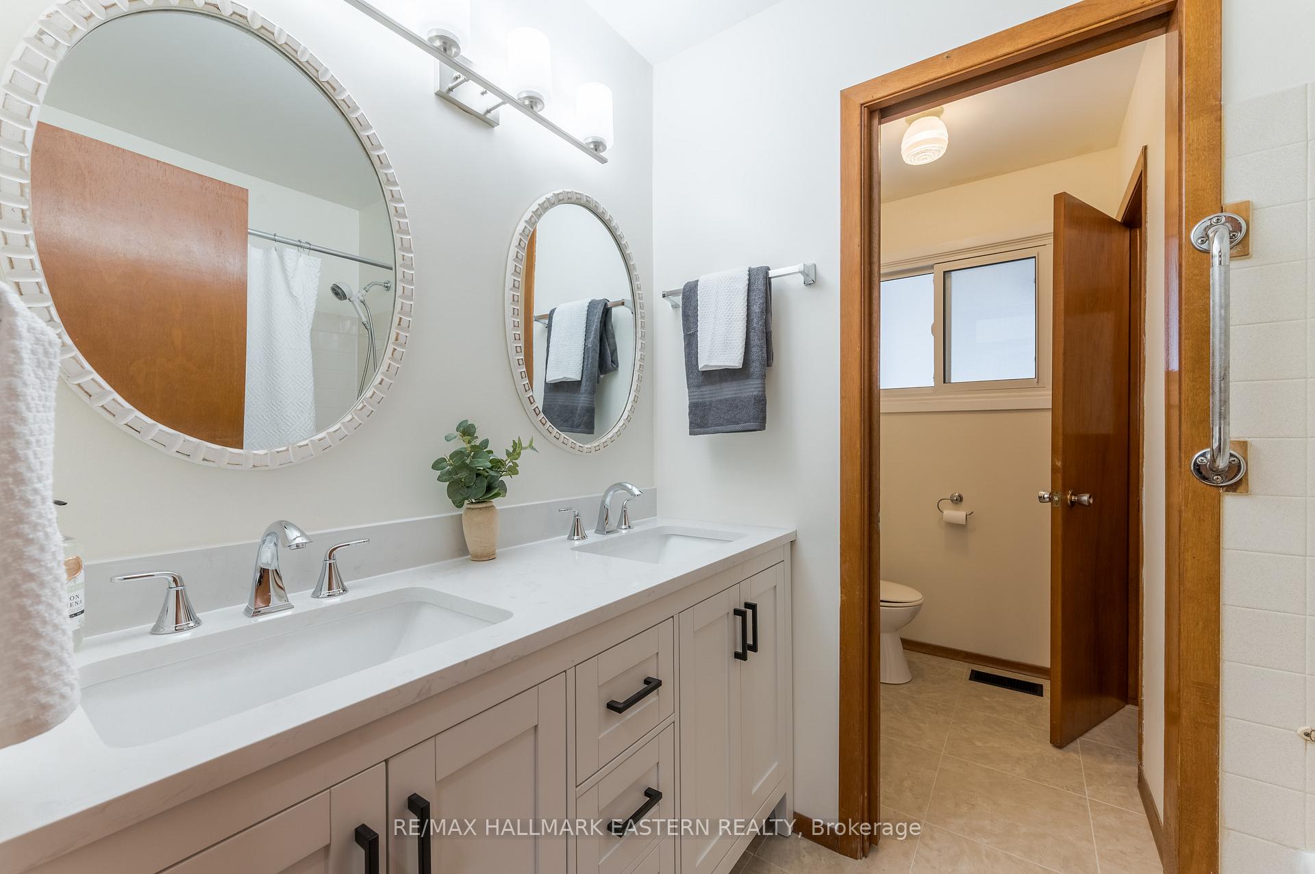 Photo 23 of 69 Ermatinger Street, Selwyn — HOMEH