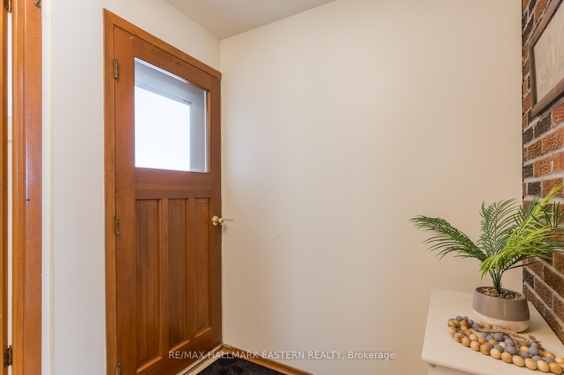 Photo 28 of 69 Ermatinger Street, Selwyn — HOMEH
