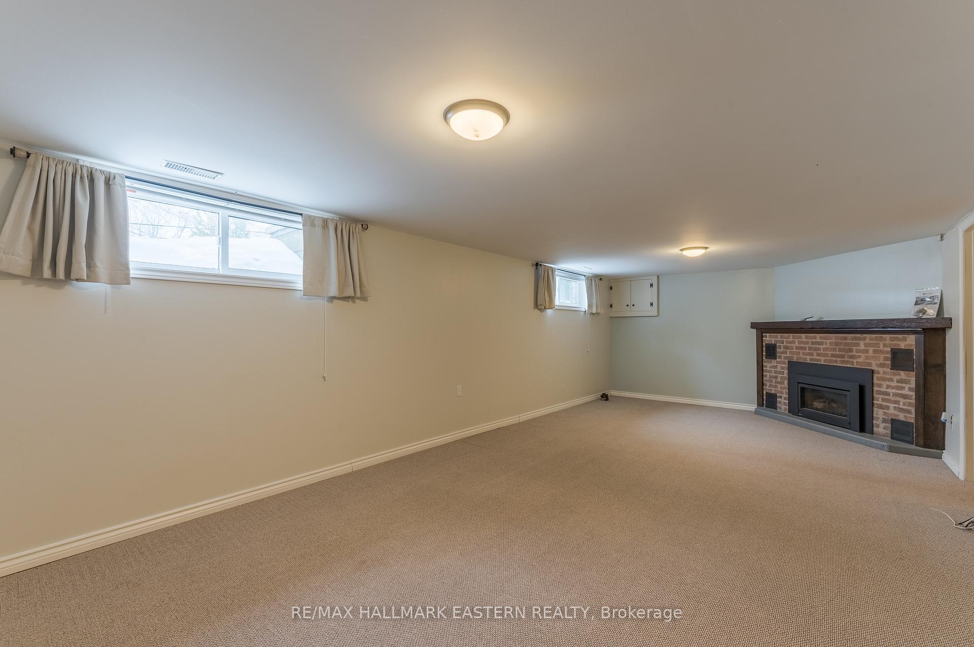 Photo 30 of 69 Ermatinger Street, Selwyn — HOMEH