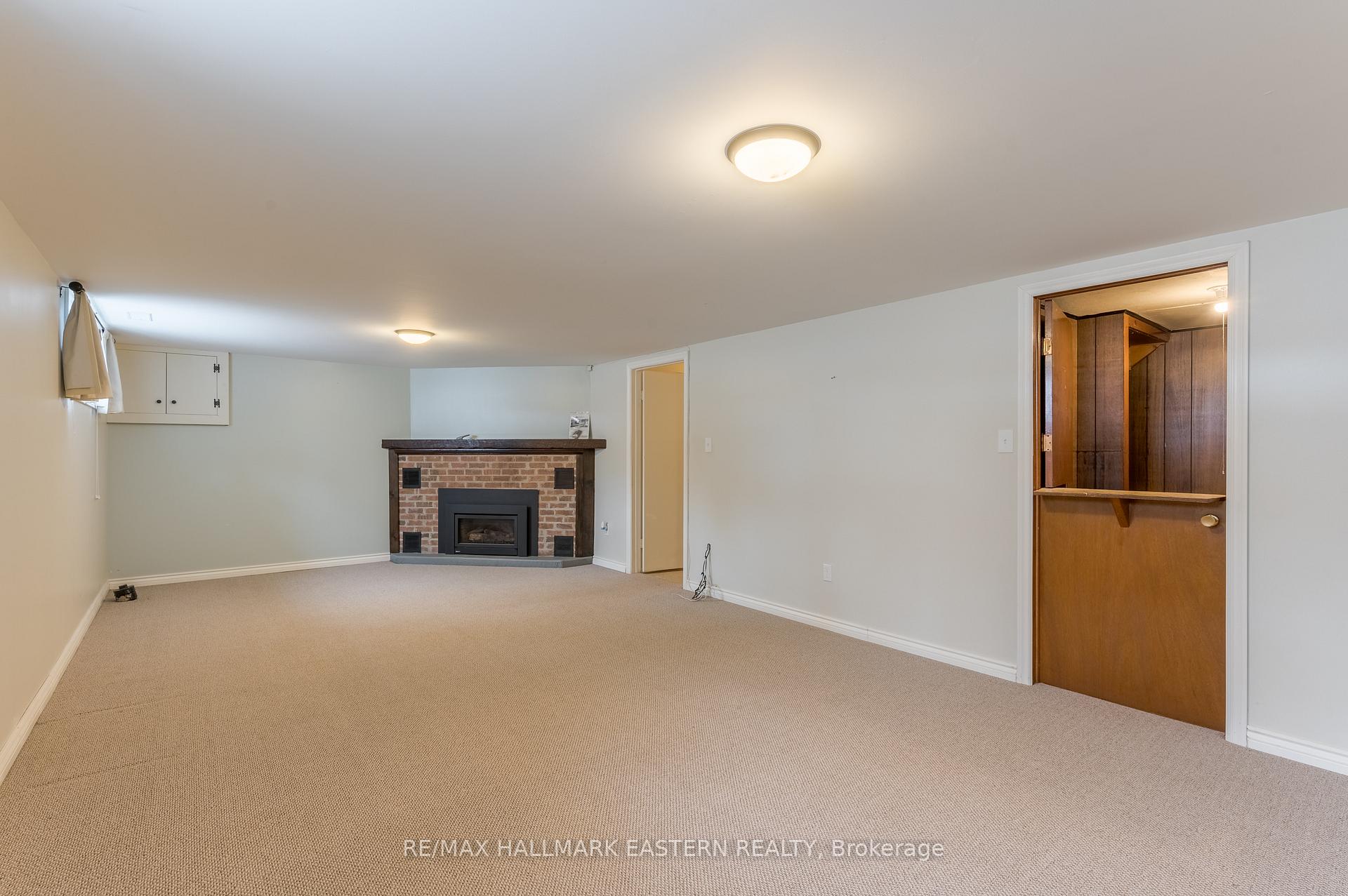 Photo 31 of 69 Ermatinger Street, Selwyn — HOMEH