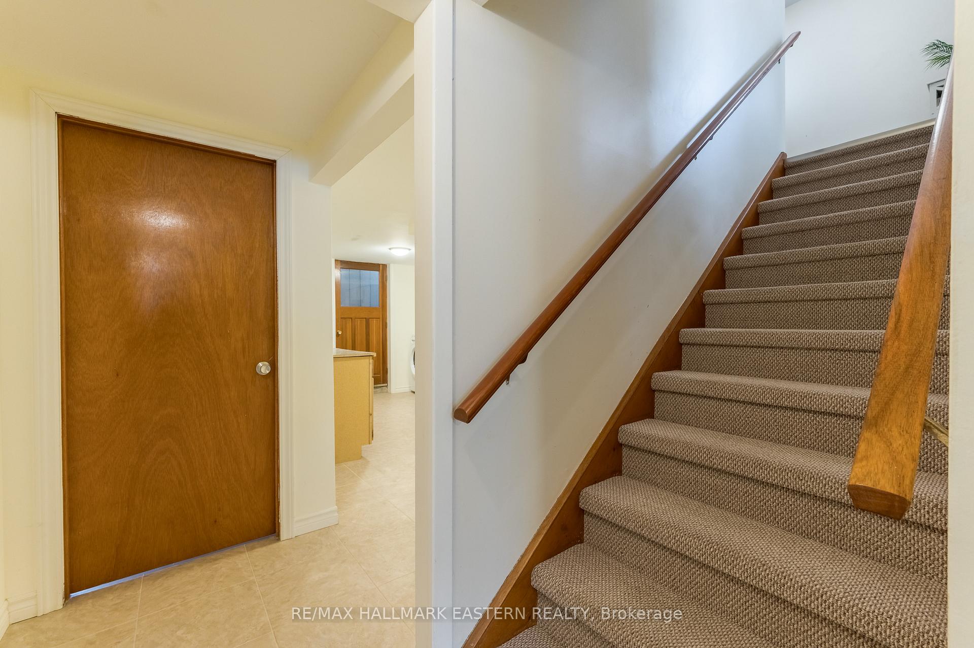 Photo 34 of 69 Ermatinger Street, Selwyn — HOMEH