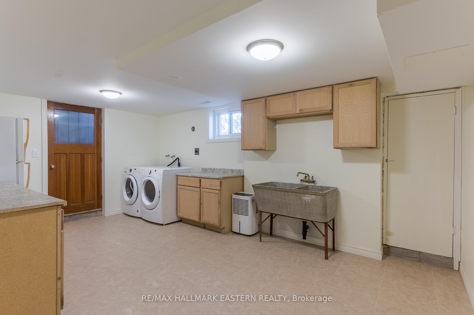 Photo 36 of 69 Ermatinger Street, Selwyn — HOMEH
