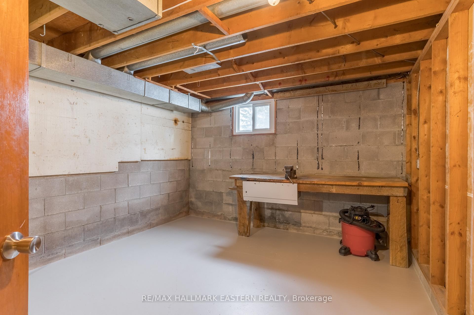 Photo 41 of 69 Ermatinger Street, Selwyn — HOMEH