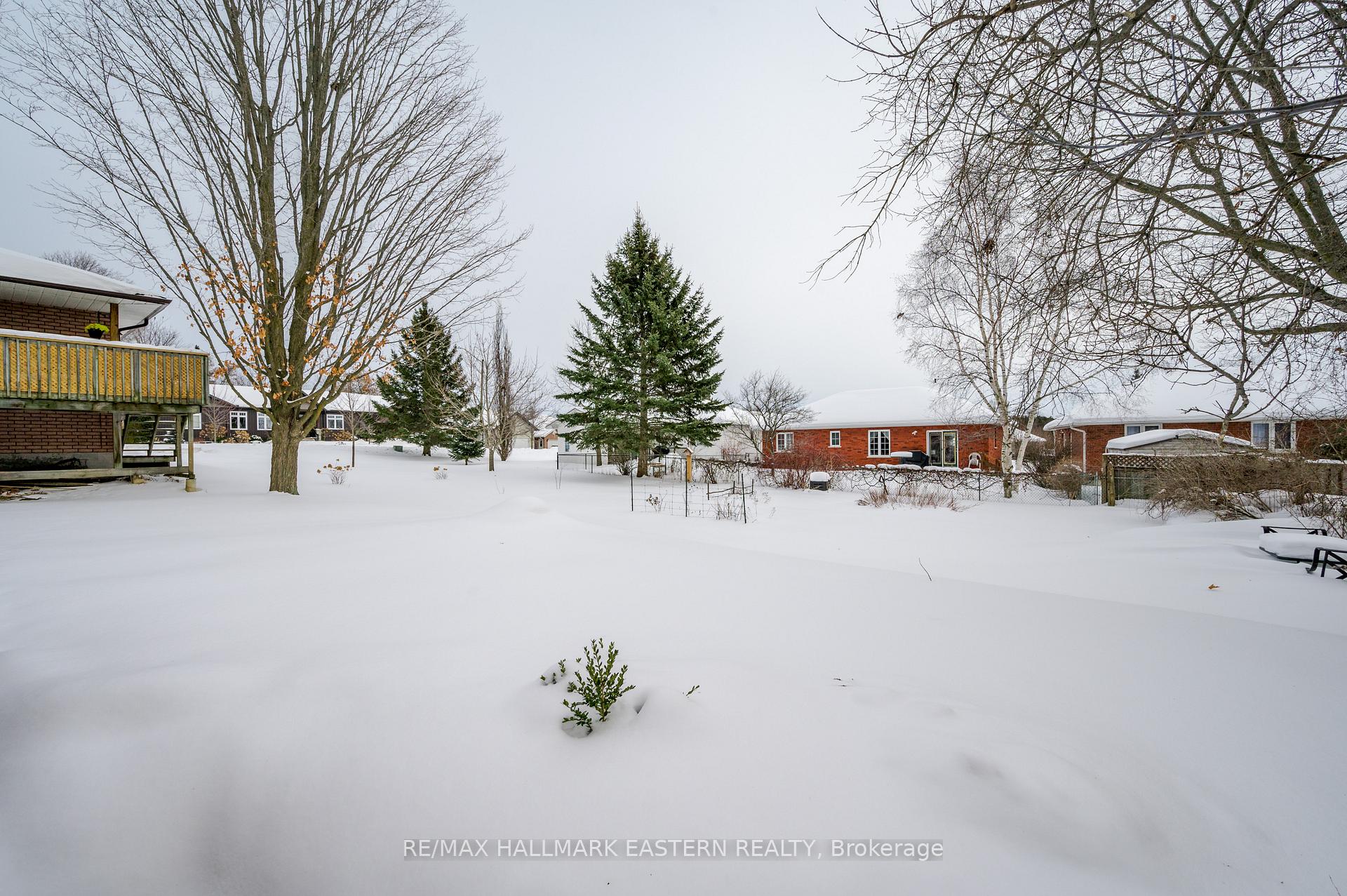 Photo 44 of 69 Ermatinger Street, Selwyn — HOMEH