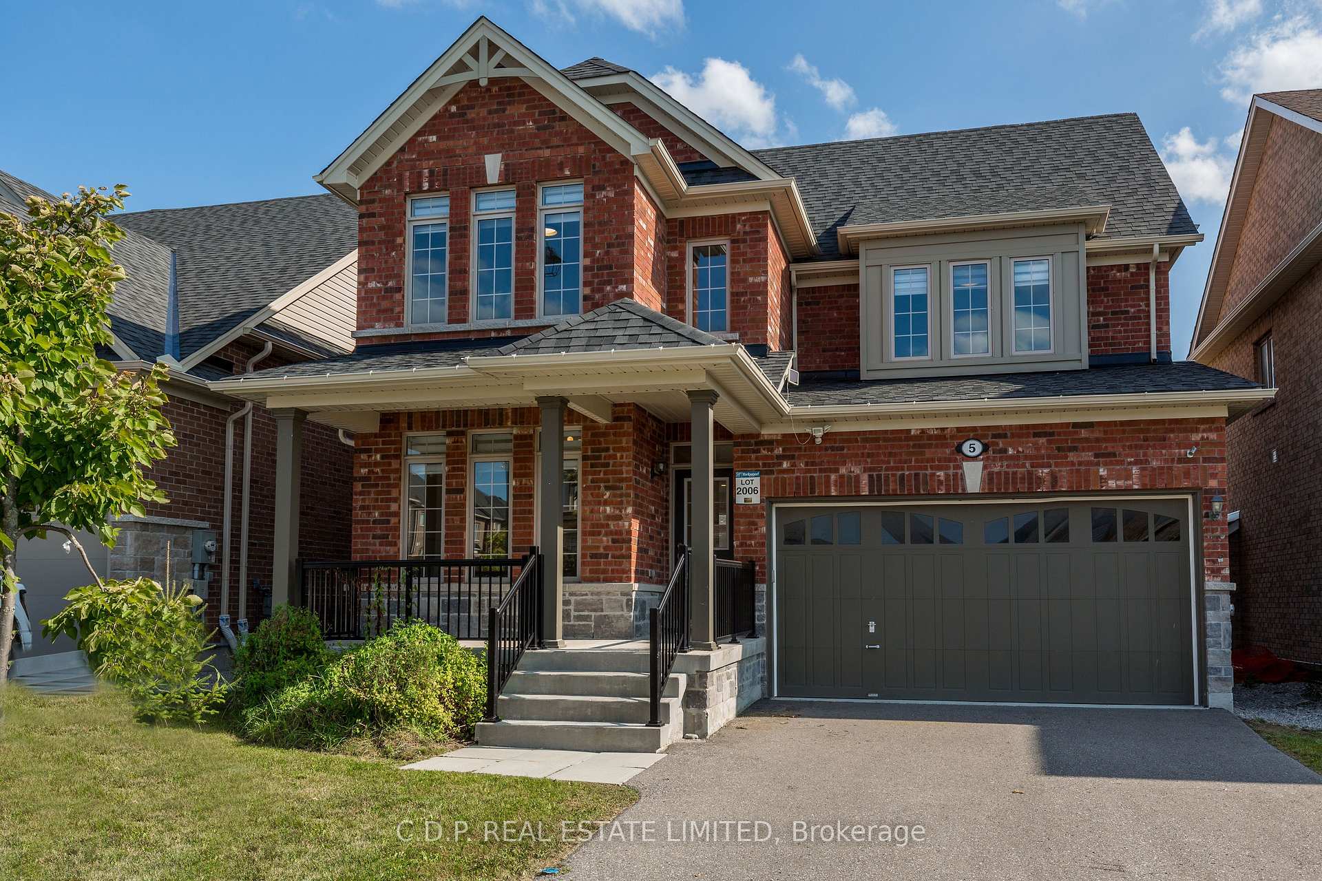 Front of 5 Rugman Crescent
