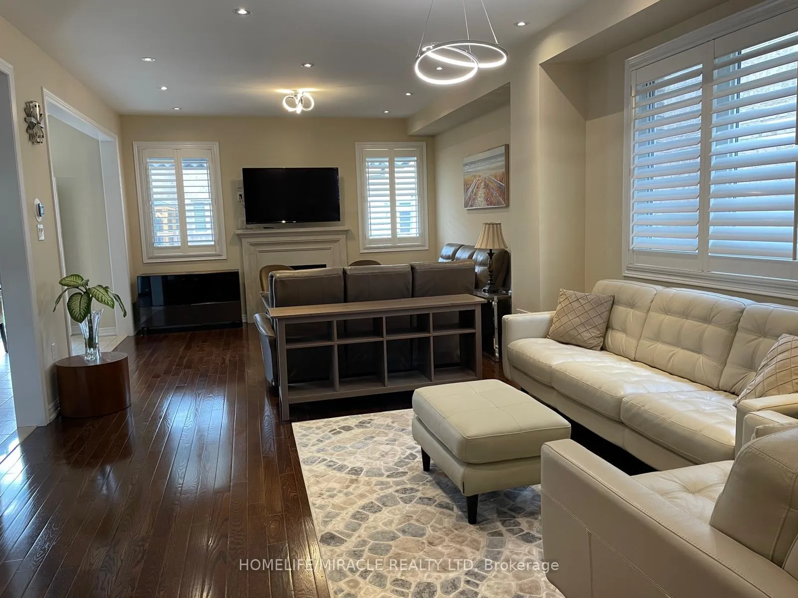 Photo 5 of 7 Campwood Crescent, Brampton, Bram East — HOMEH