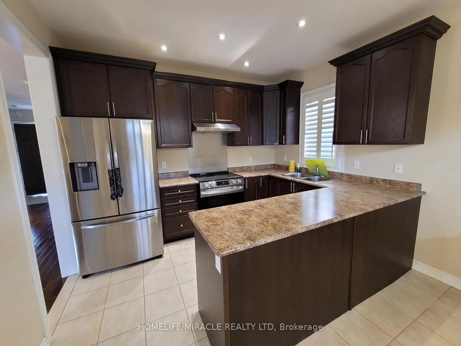 Photo 15 of 7 Campwood Crescent, Brampton, Bram East — HOMEH