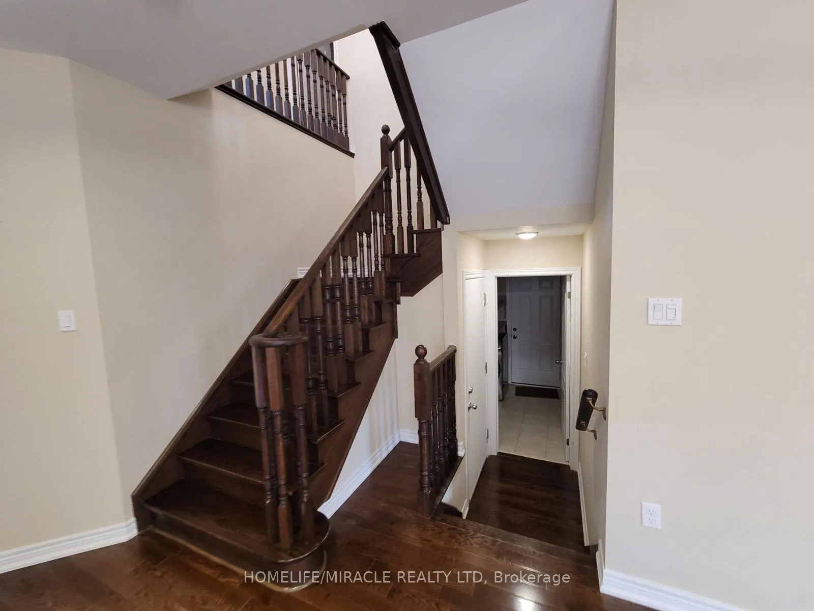 Photo 17 of 7 Campwood Crescent, Brampton, Bram East — HOMEH