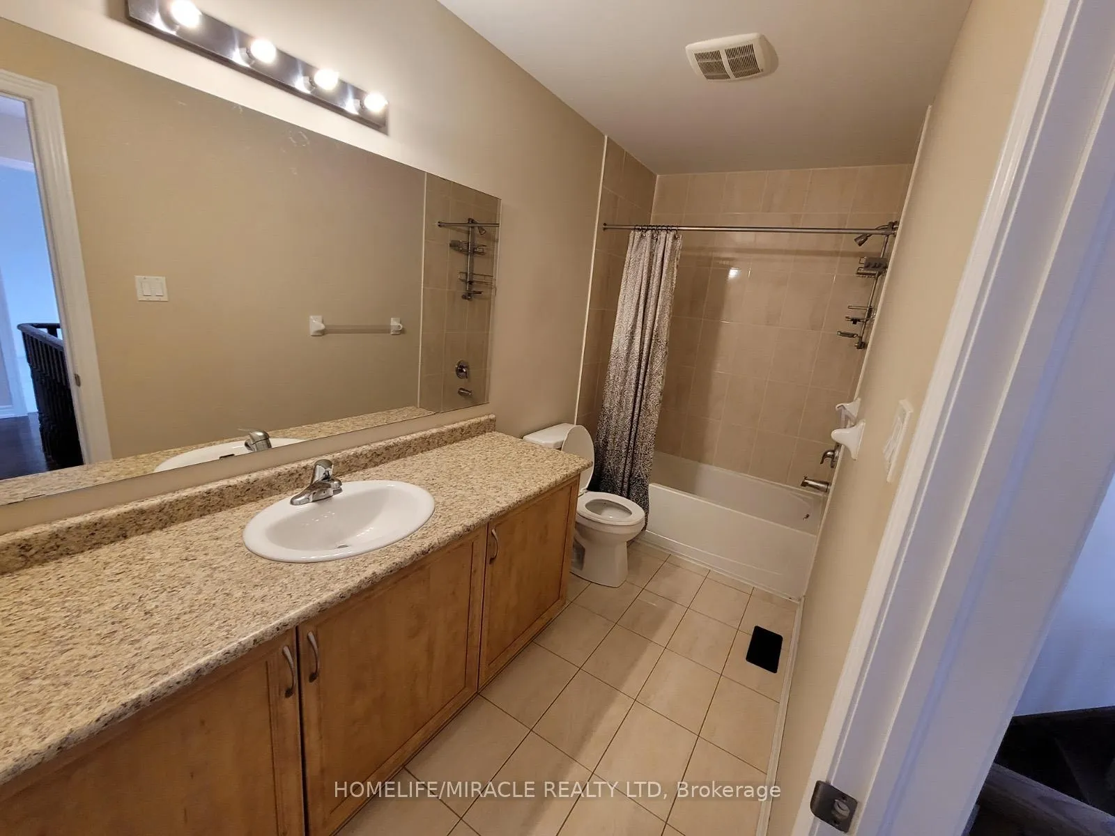 Photo 26 of 7 Campwood Crescent, Brampton, Bram East — HOMEH