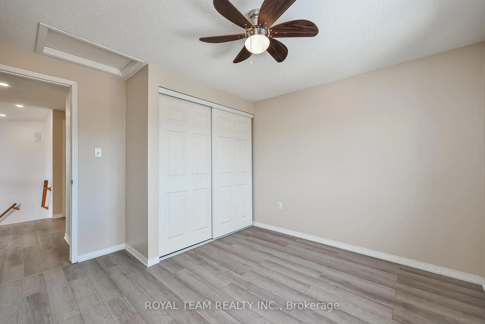 Photo 28 of 186 Madelaine Drive, Barrie, Painswick South — HOMEH