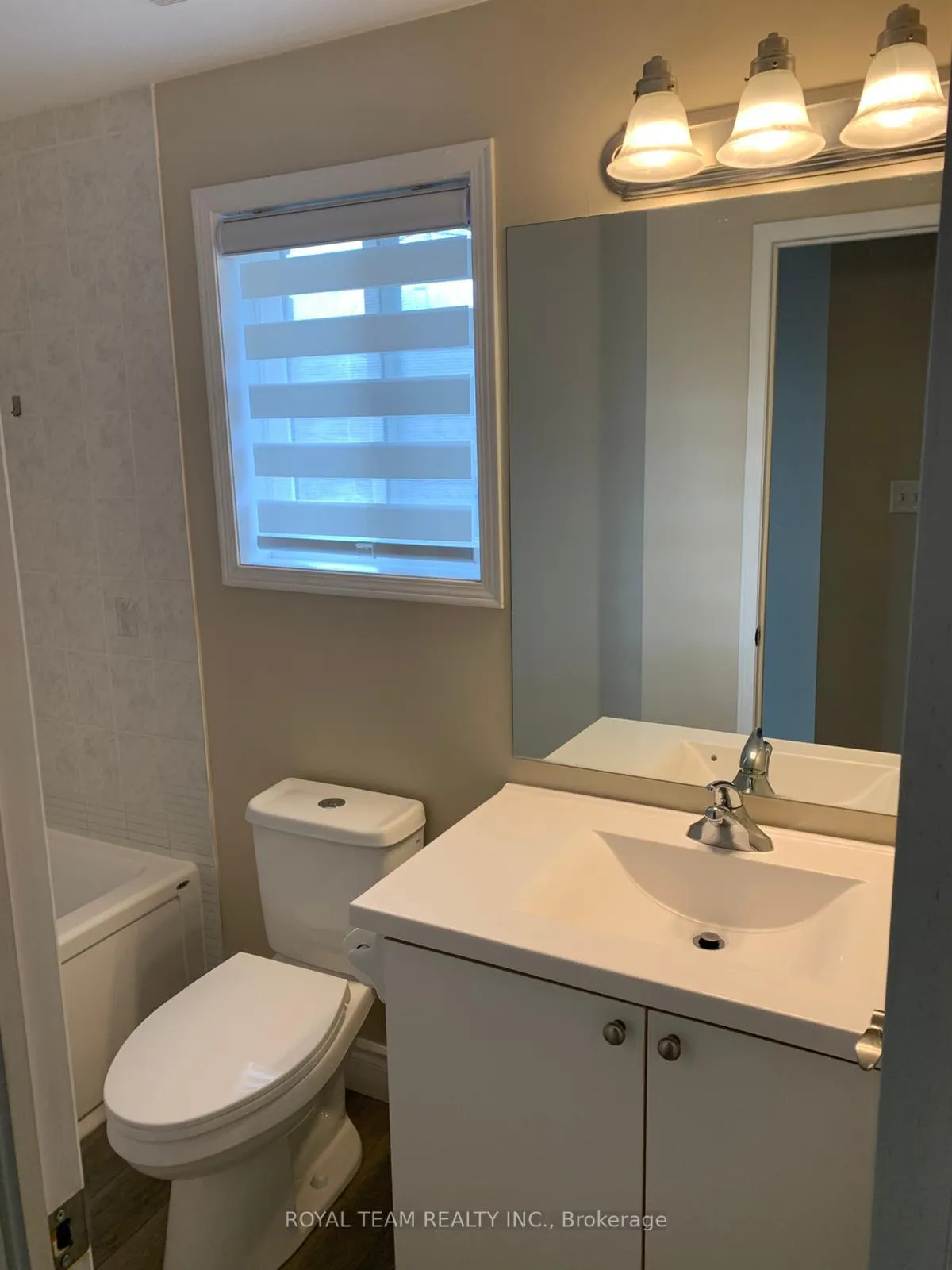 Photo 34 of 186 Madelaine Drive, Barrie, Painswick South — HOMEH