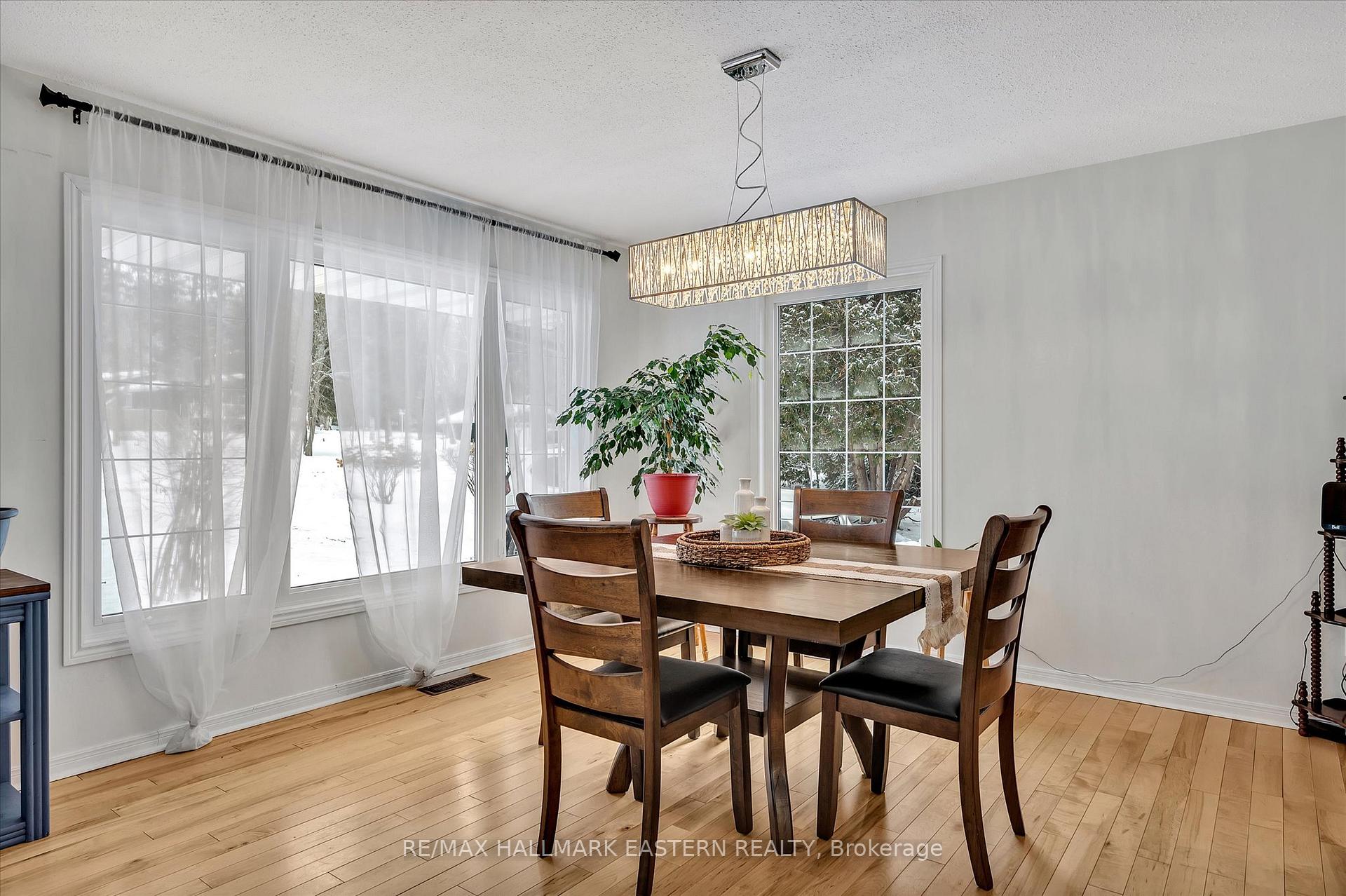 Photo 12 of 2910 Antelope Trail, Selwyn — HOMEH