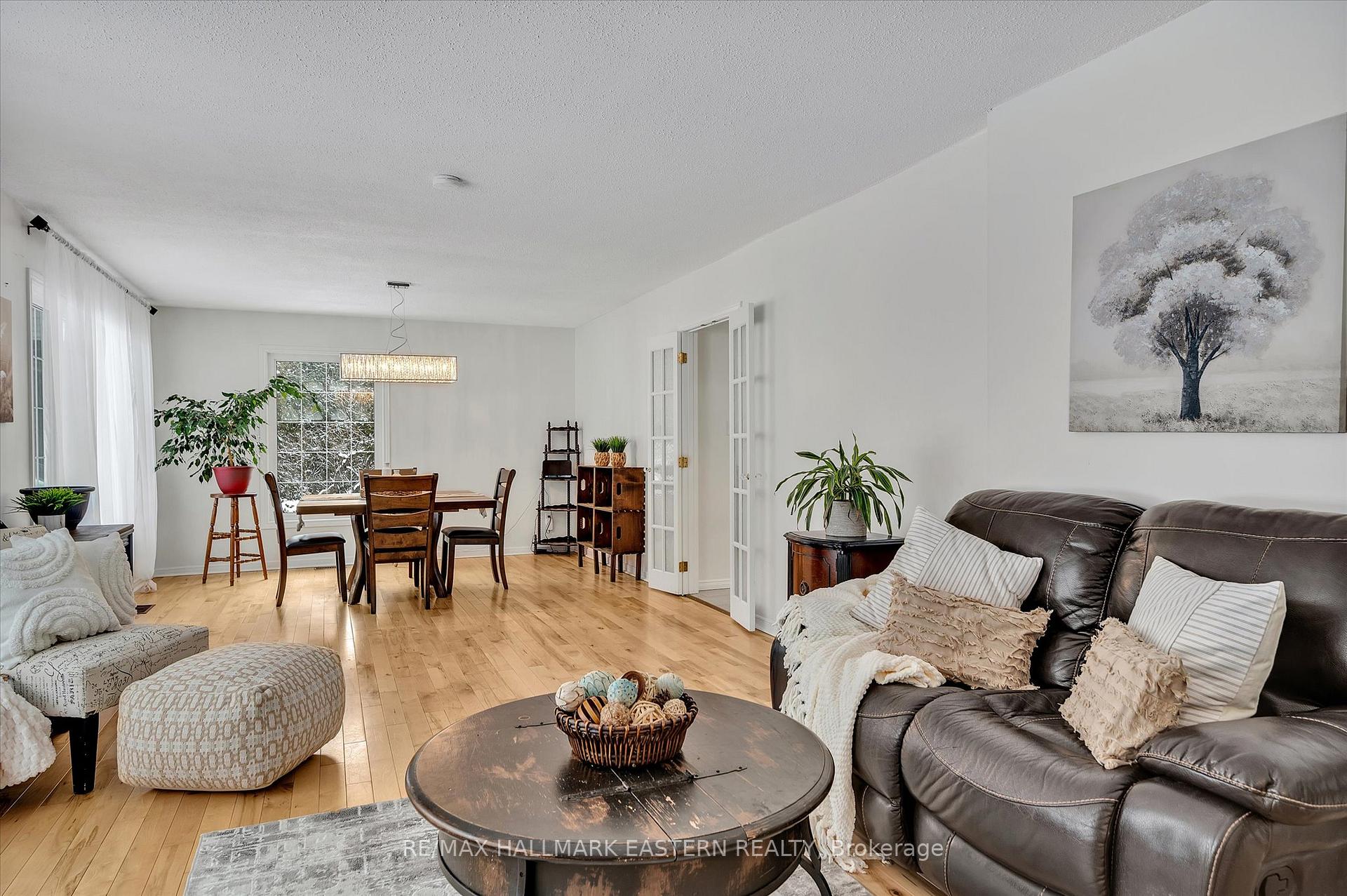 Photo 13 of 2910 Antelope Trail, Selwyn — HOMEH