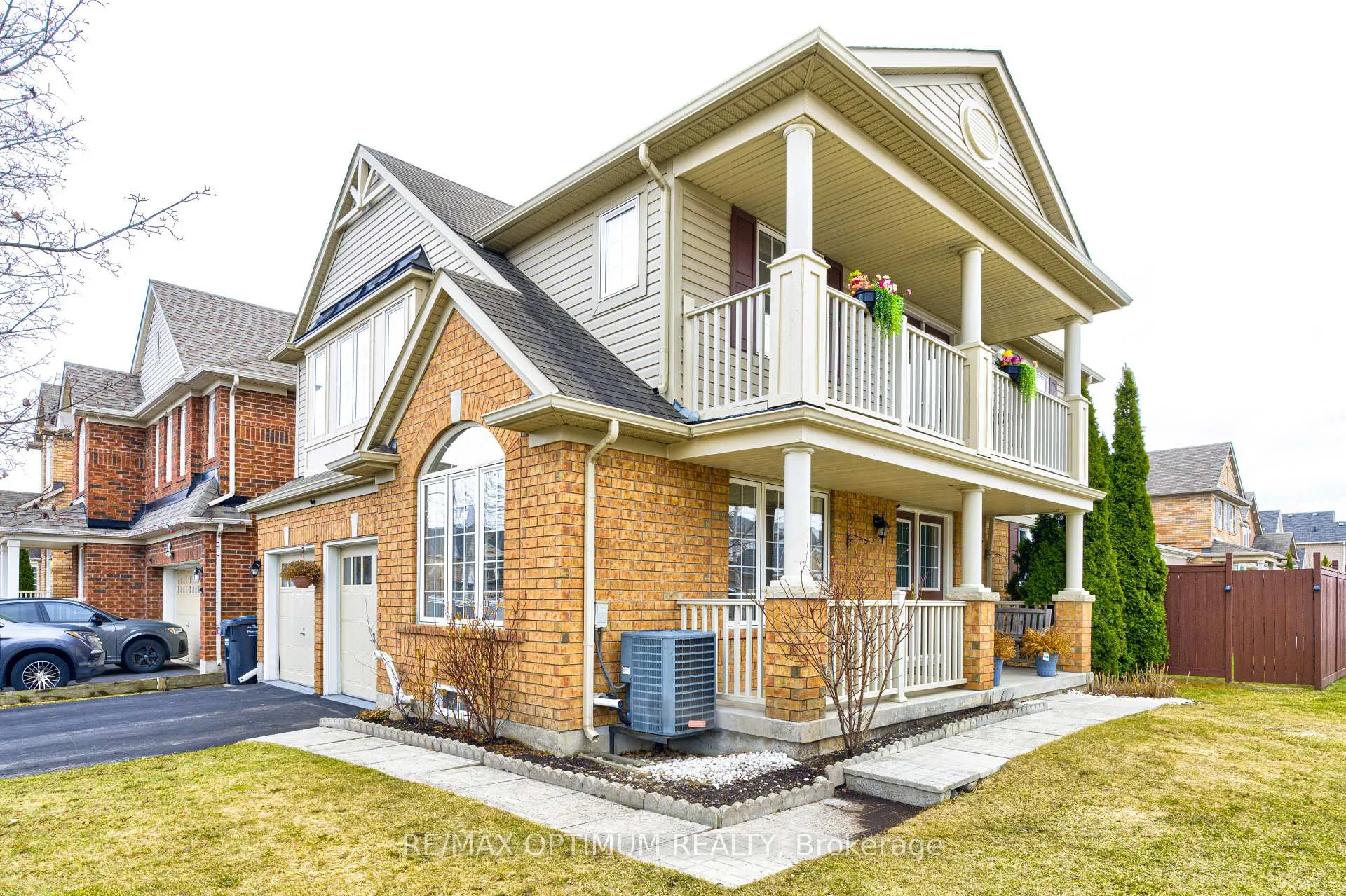 Photo 2 of 177 Fandango Drive, Brampton, Credit Valley — HOMEH