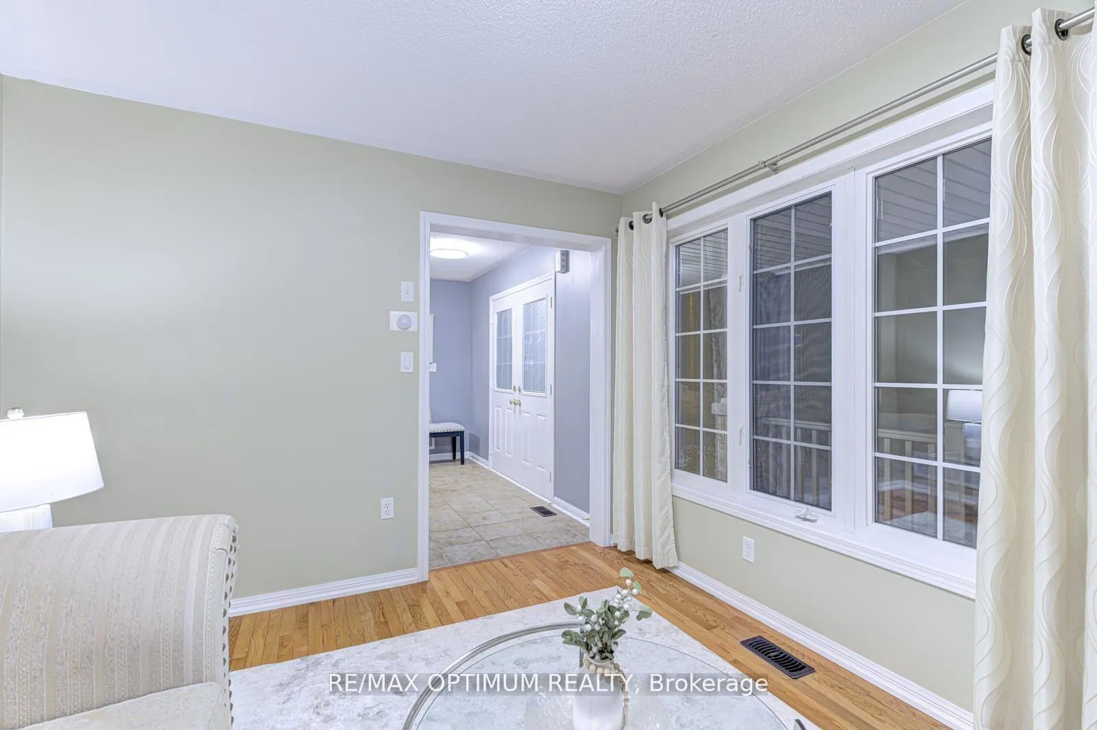 Photo 9 of 177 Fandango Drive, Brampton, Credit Valley — HOMEH